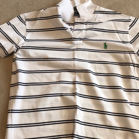 Three polo shirts - Picture 2 of 3